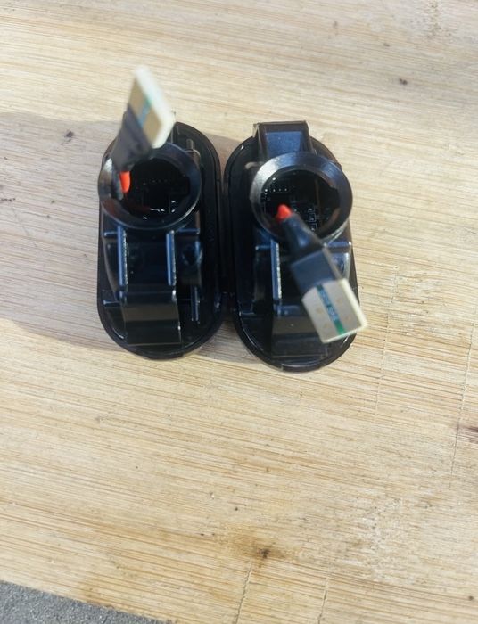 Led динамічний Поворотник Nissan Cube Pathfinder Qashqai Navara