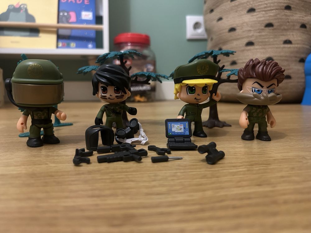 Figuras de acção da Pinypon