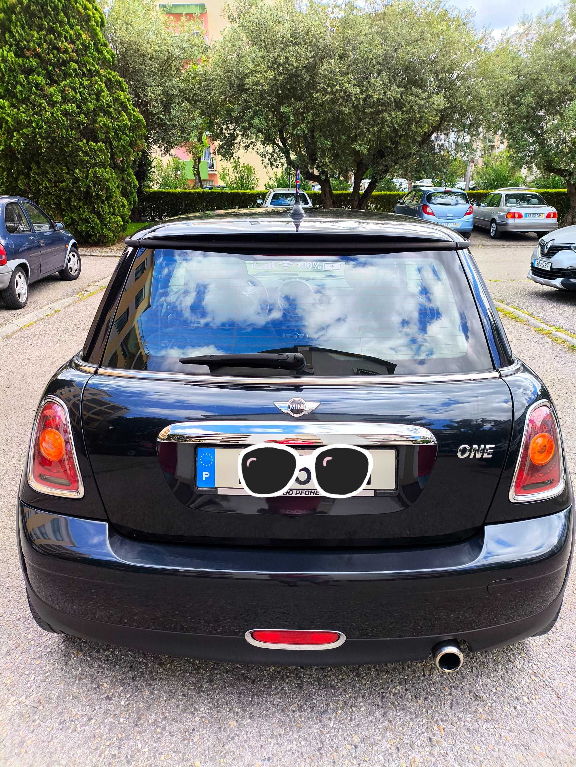 MINI ONE lindo 3 bem estimado.