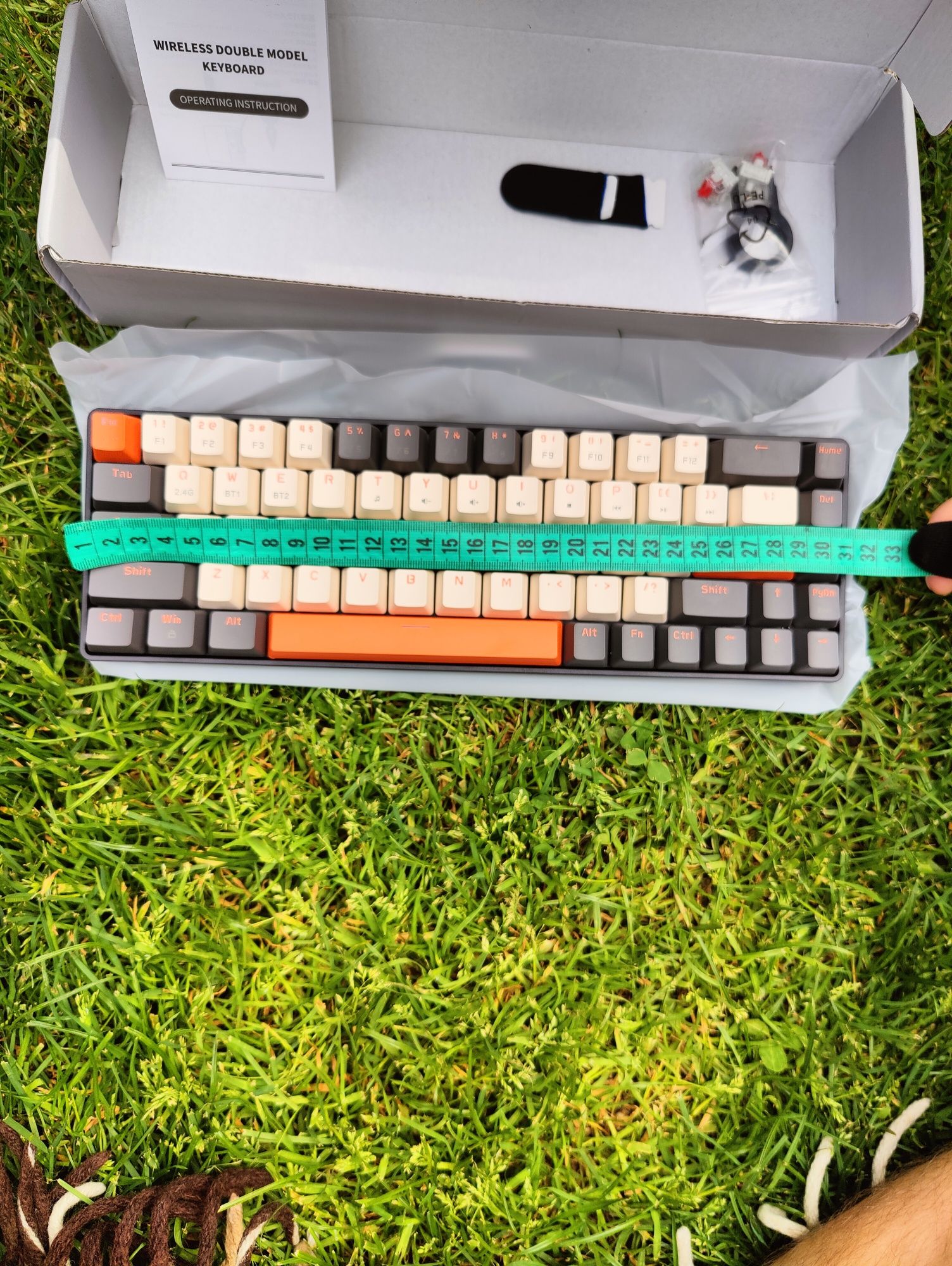 безпроводна клавіатура механіка k68 + в комплект 1 пара напальчников