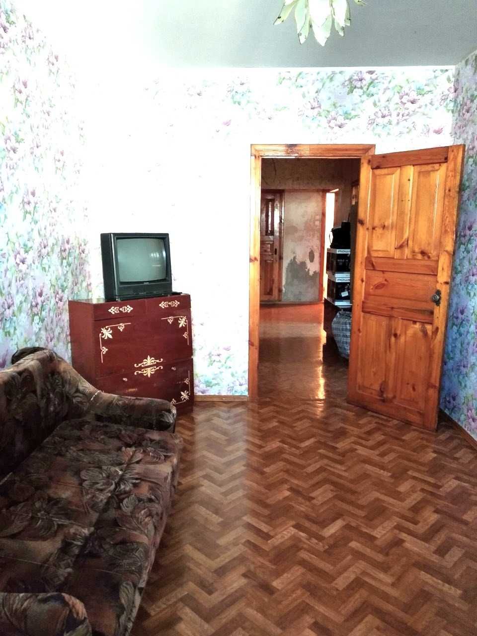 3х комнатная квартира Днепропетровская дорога  Крыжановка