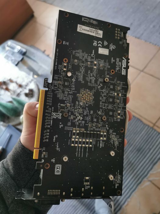 Placa Gráfica RX570 4 GB DDR5