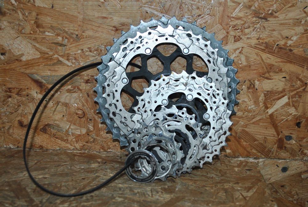 Kaseta SHIMANO Deore XT CS-M8000 11 rzędów 11-42 HG Enduro XC Trail