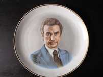 Prato Decorativo - série limitada - Porcelanas SPAL