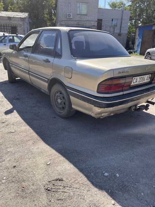 Mitsubishi Galant 1.8