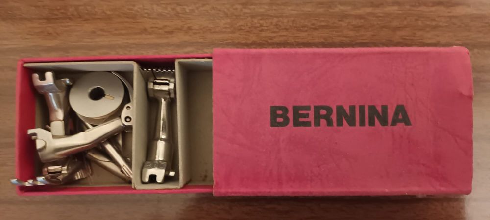 Máquina de costura eléctrica Bernina