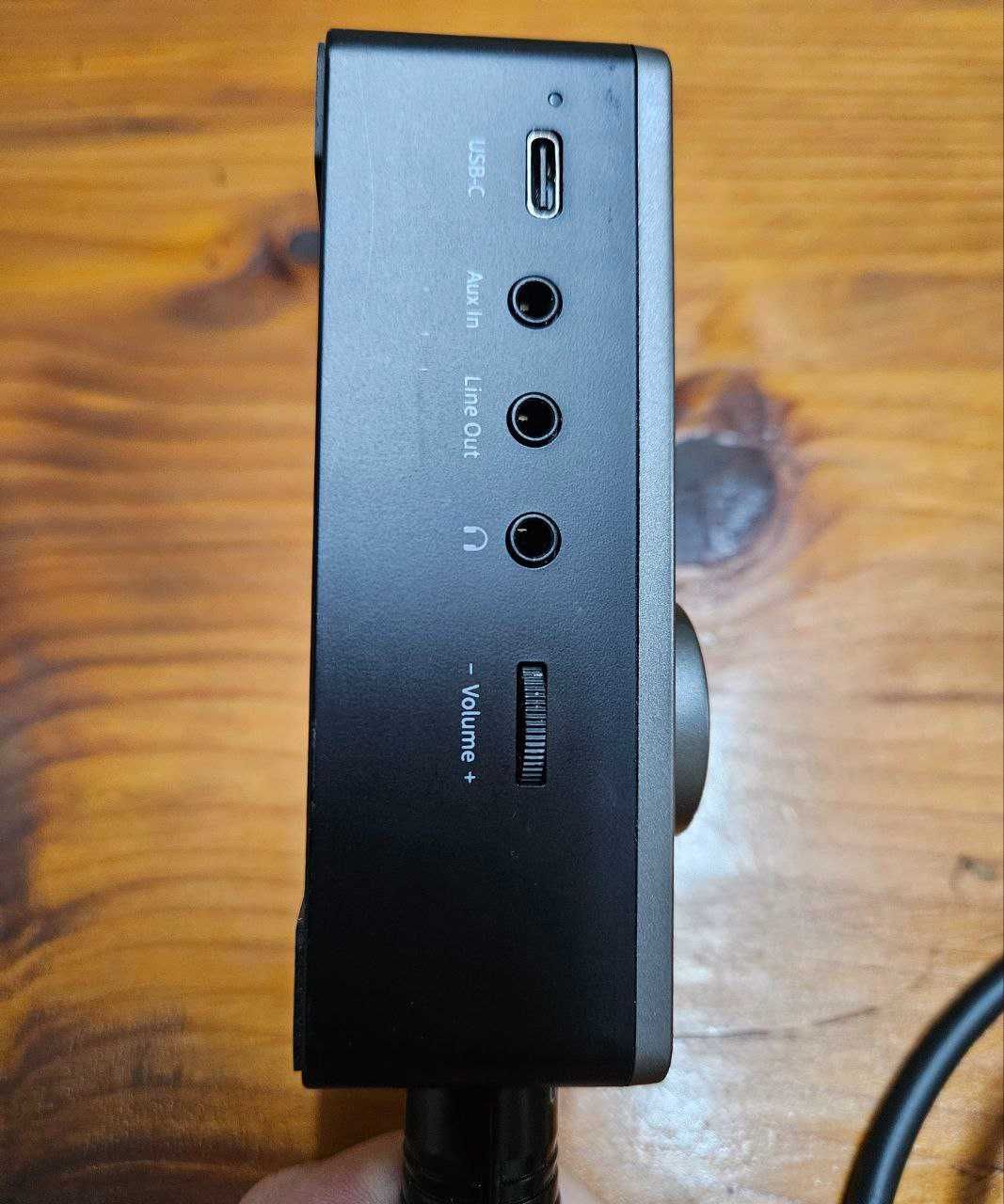 Interface de Áudio Donner Livejack M - Usado em Excelente Estado