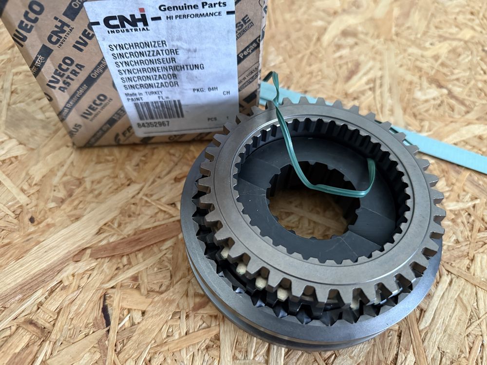 Synchronizator New Holland T5. Power shuttle CASE FARMALL CNH