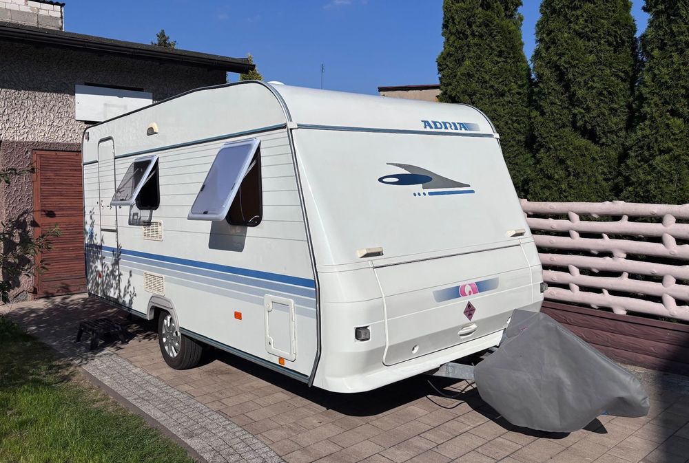 Adria ALTEA 432 PX  z przedsionkiem. DMC 1100 KG