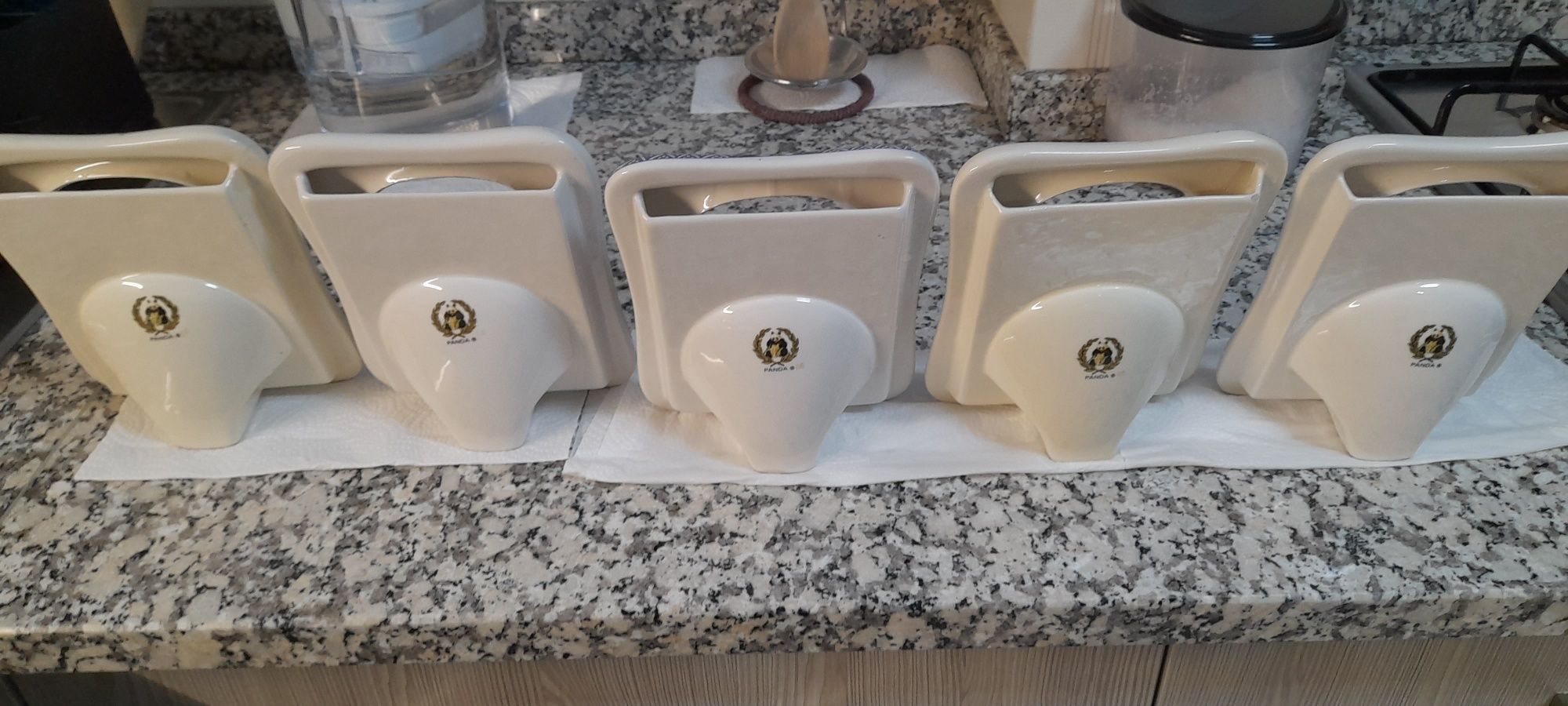 Molduras em porcelana