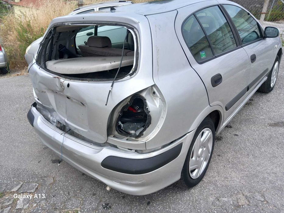 NISSAN Almera 1.5 Gasolina