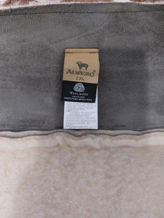 Жилетка чоловіча з овчини Alwero