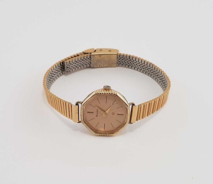 Damski zegarek BULOVA - kwarcowy - ośmiokątna koperta