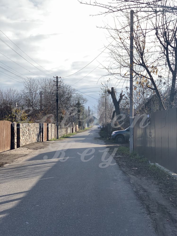 Продам Земельный участок 11 соток, Под Строительство Дома,15 км Киев