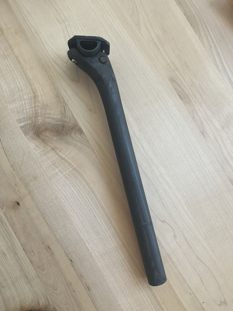 Карбоновий підседіл ELITA ONE 27.2