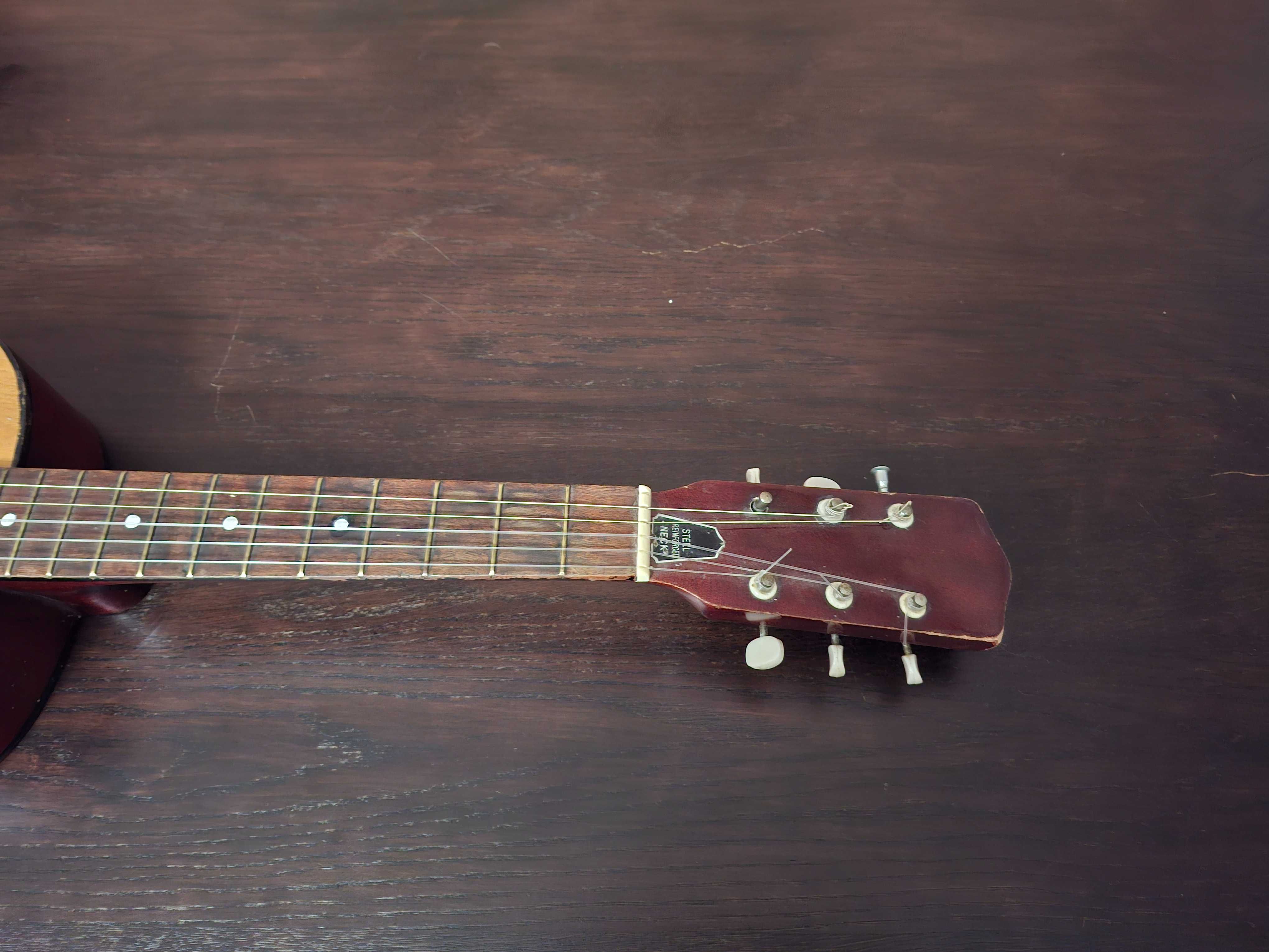 gitara akustyczna