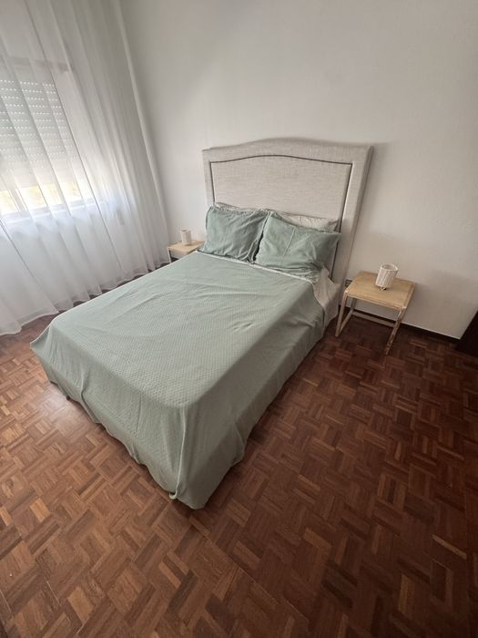 Vendo cama casal c/ colchao