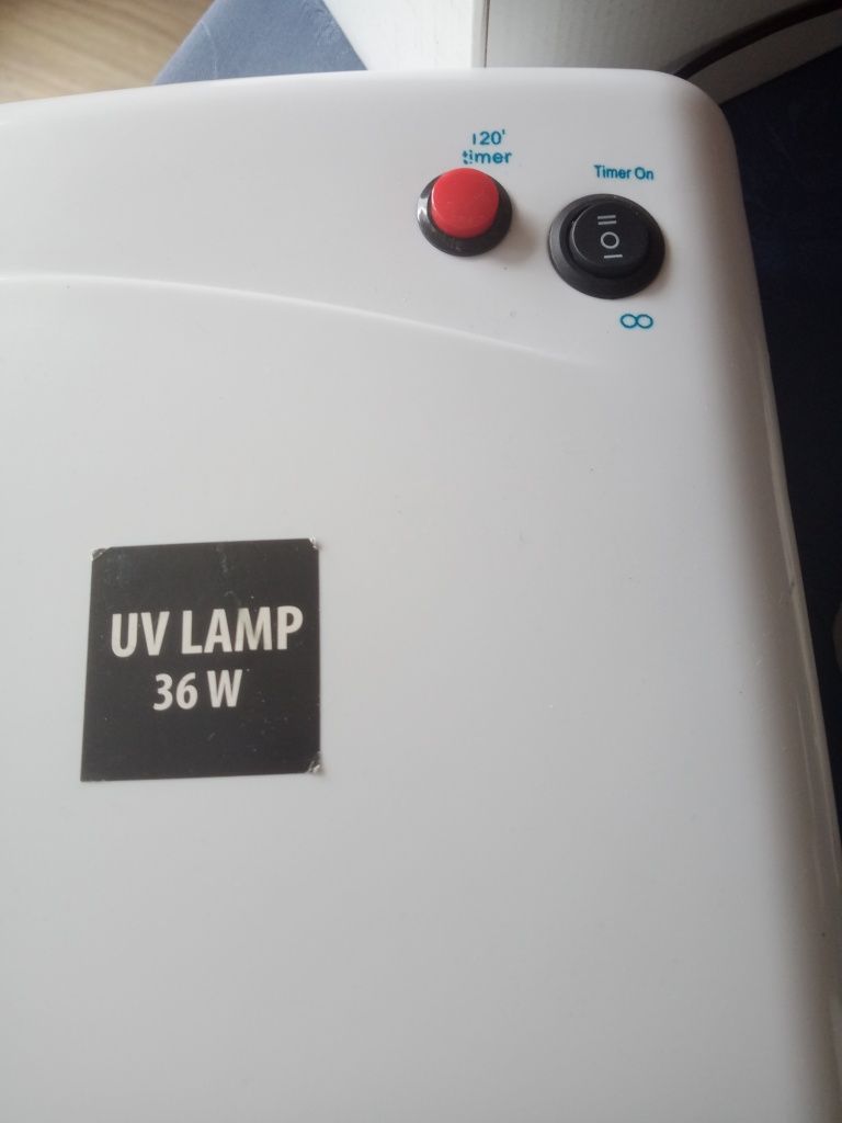 Lampa do paznokci AP 111 Ultraviolet radiant lamp + gratis
