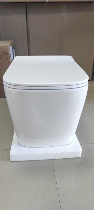 Унітаз підвісний безобідковий змив Торнадо сид. Duroplast Soft-close