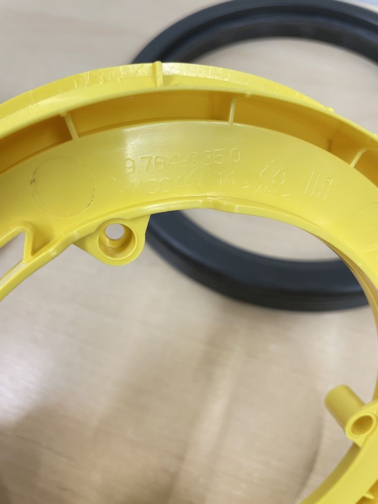 Koło tylne prawe odkurzacz Karcher Vc 3 premiumb vc 3