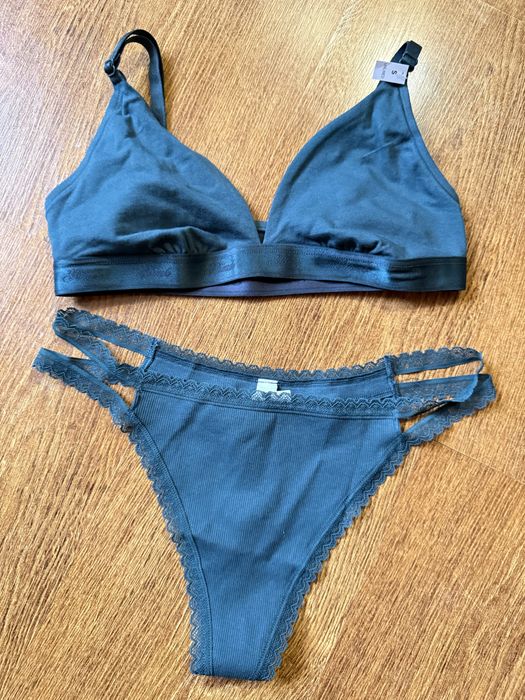 Набір бюст Pink (V&S) + трусики