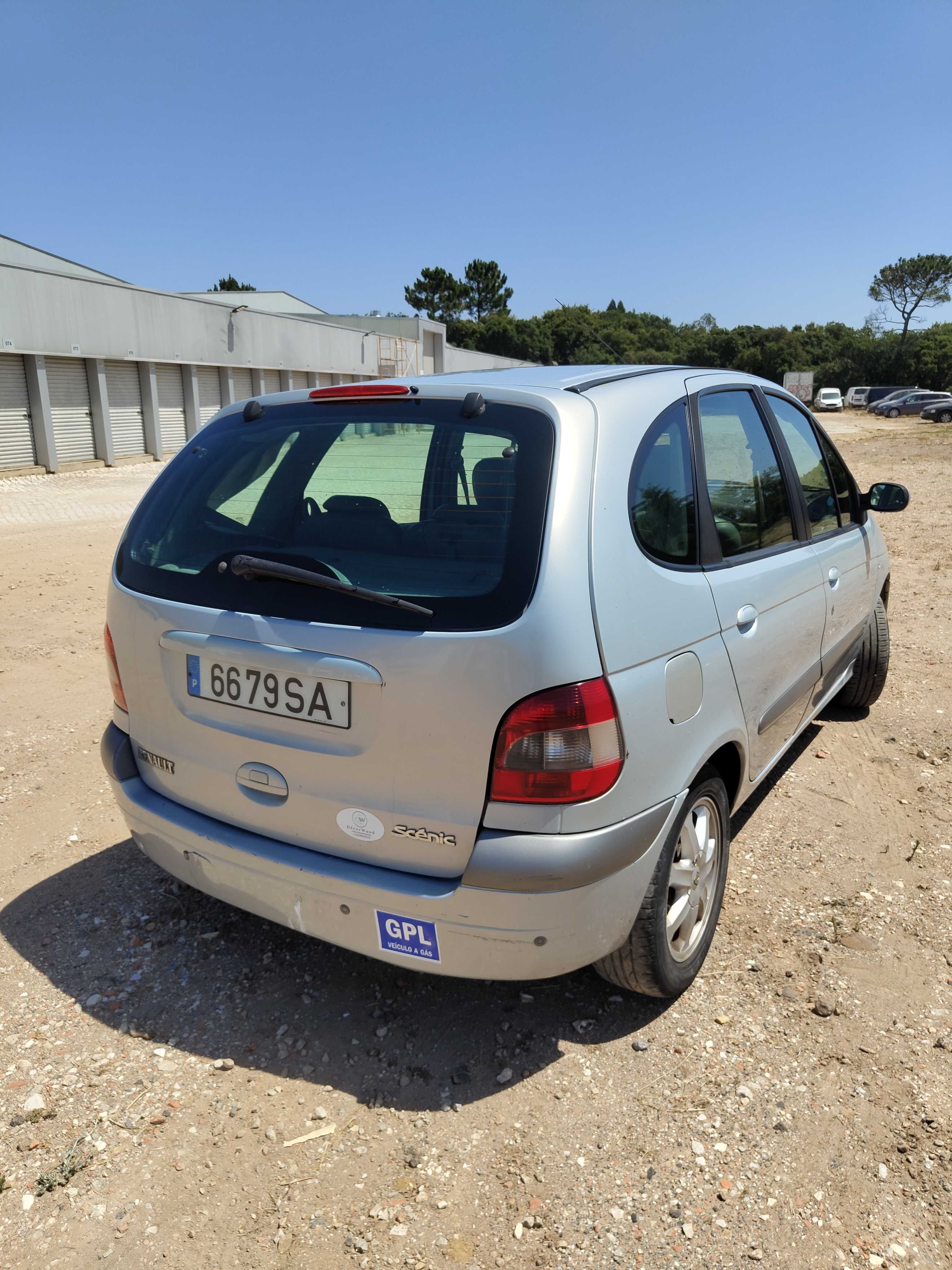Renault Scenic 1.4 gpl