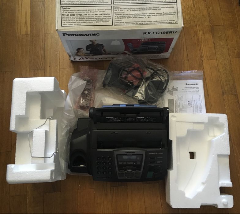 FAX Panasonik KX-FC 195 RU;  ФАКС/телефон в упаківці