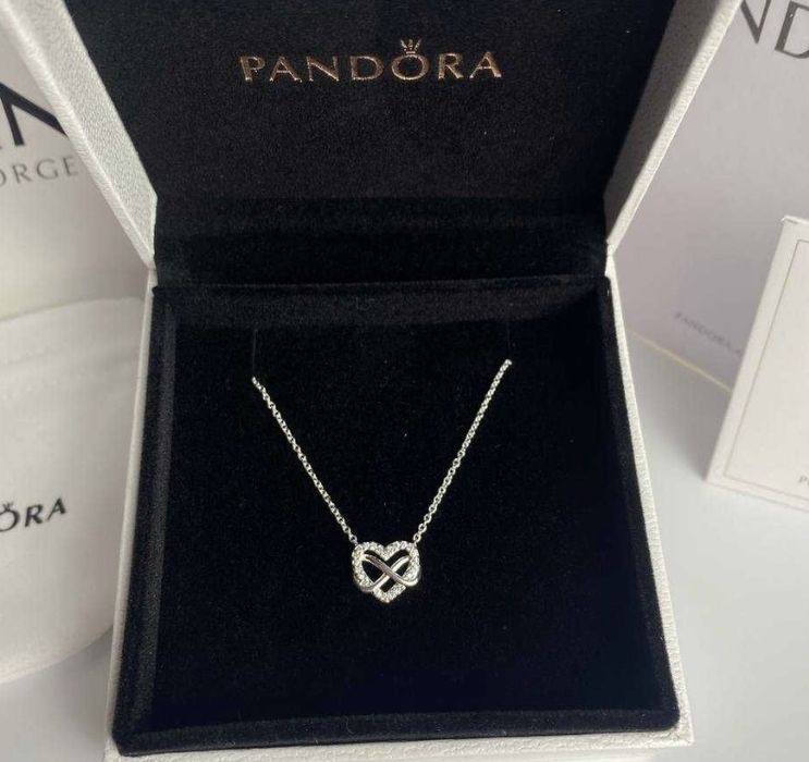 Pandora підвіска та фірмова коробочка