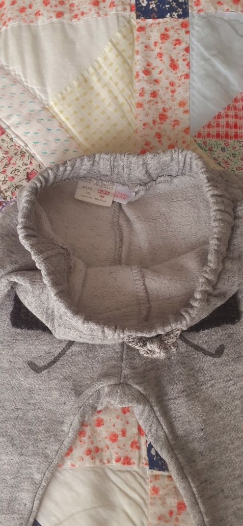 Calças cardadas Zara cinzentas - 18 / 24 meses