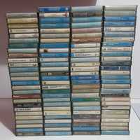 Vendo +- 200 Cassettes