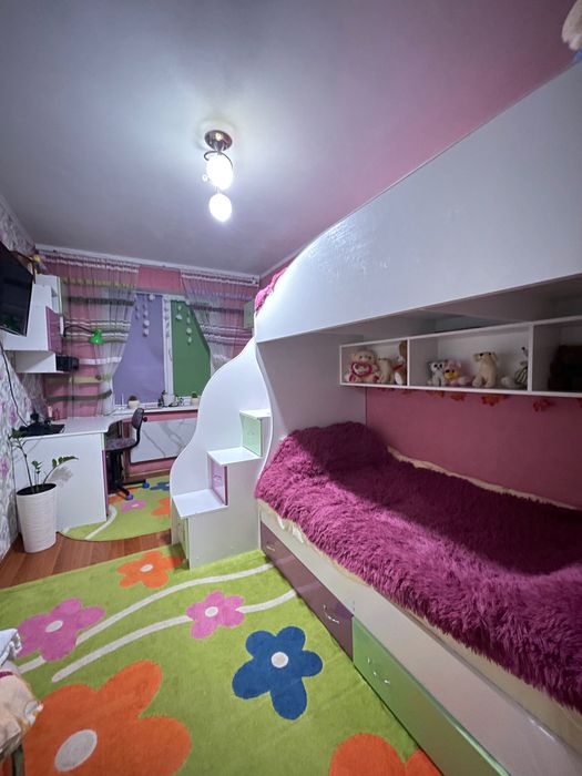 Продам 2-х ярусне ліжко