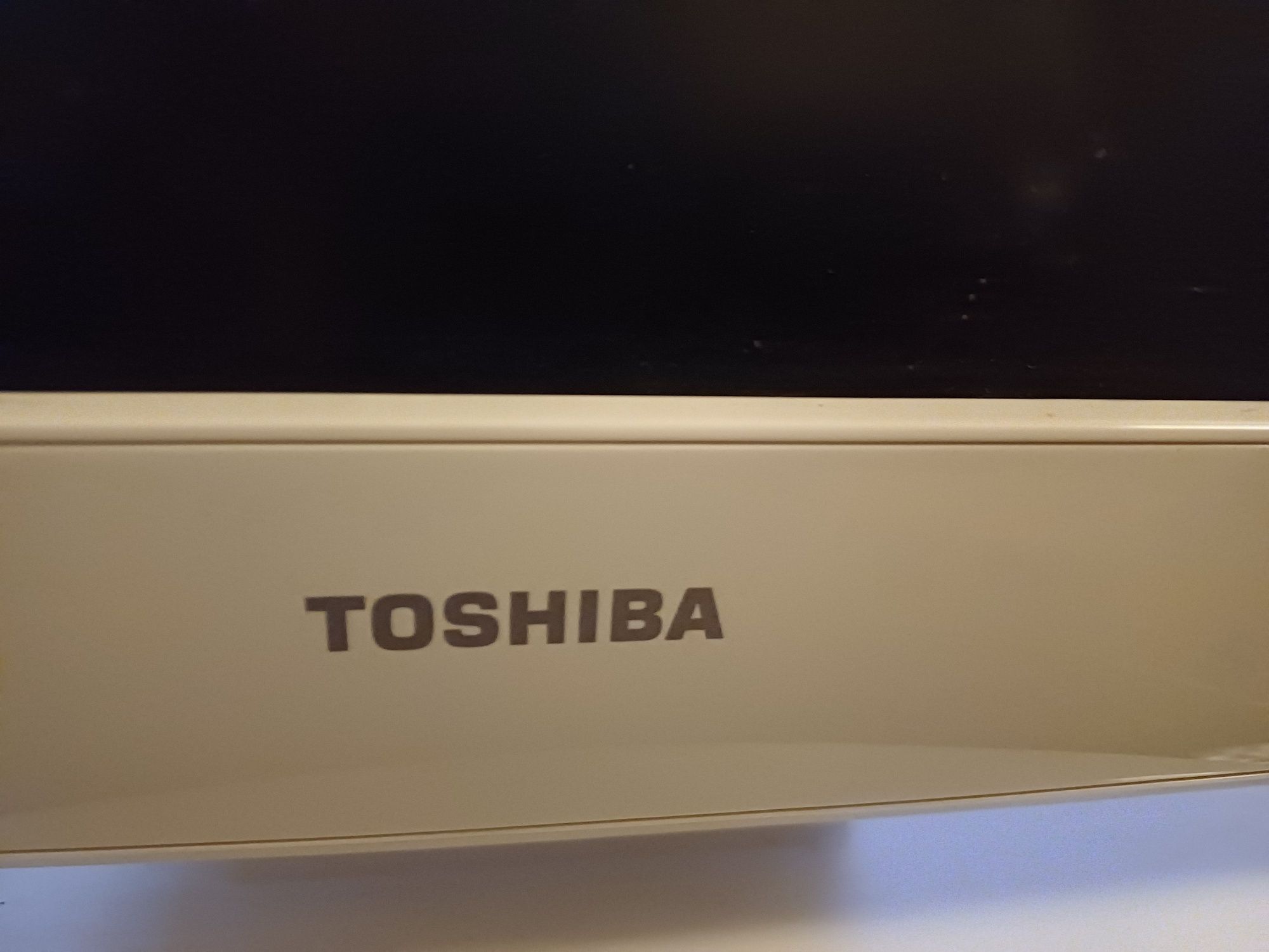 Monitor/Tv Toshiba Divx - com leitor cds/dvds