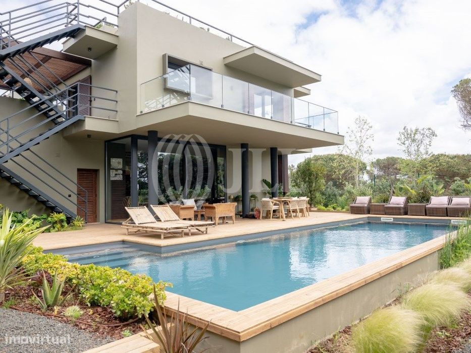 Moradia T3 com piscina com vista para Lagoa de Óbidos