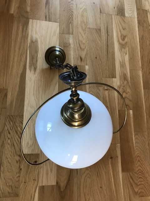 Lampa sufitowa i kinket biała półkula