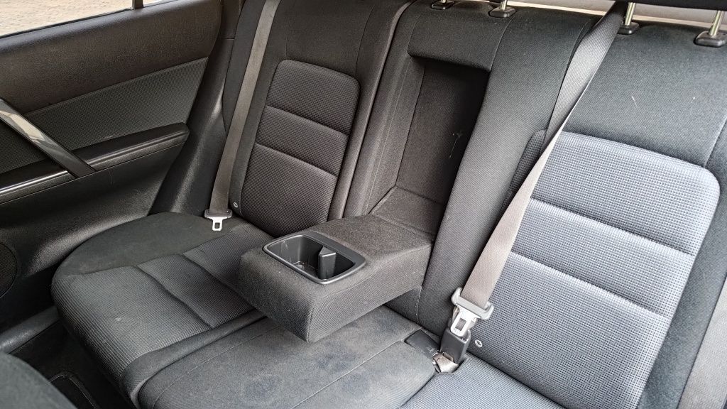 Mazda 6 2.0 w gazie 2006r dobrze wyposażona OC rok