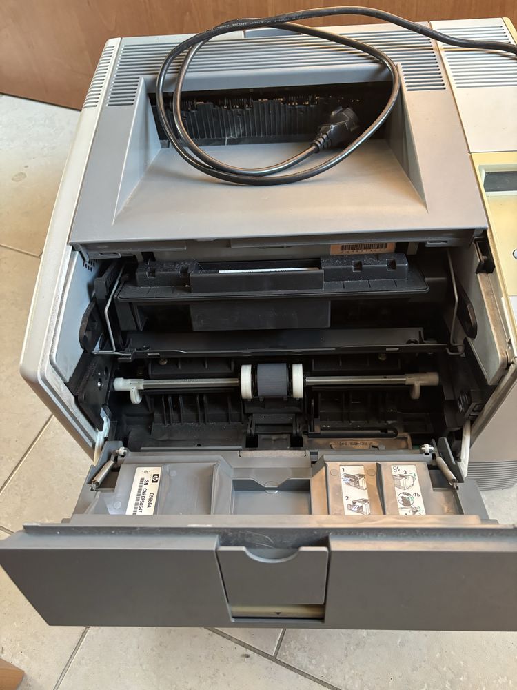 Drukarka HP LaserJet 2420