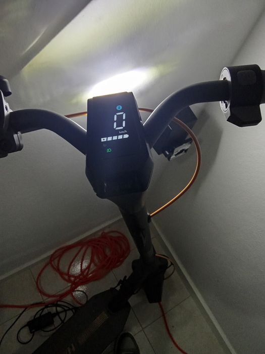 Vende-se trotinete navee GT3