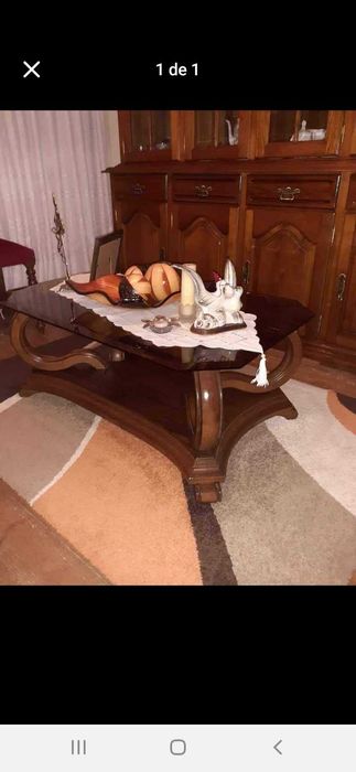 Mesa de centro em vidro