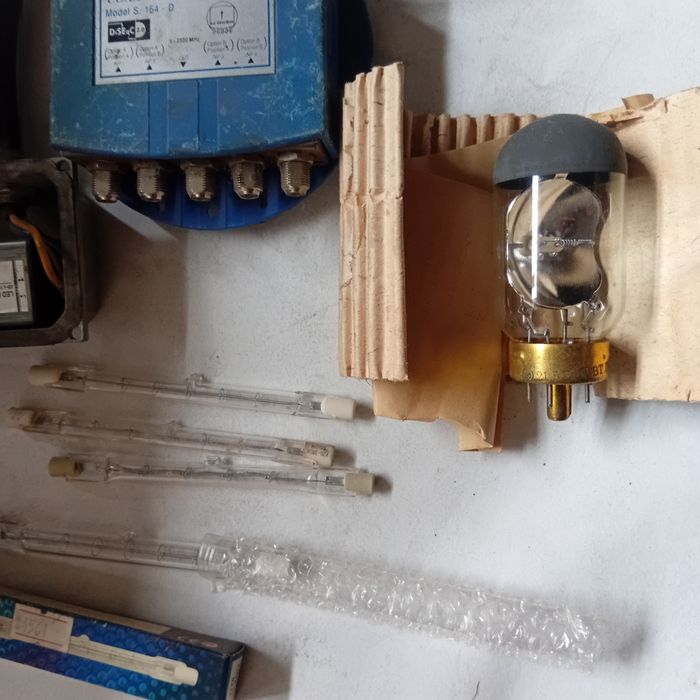 Лампочки з минулого, модулятор TERRA,електронний баланс