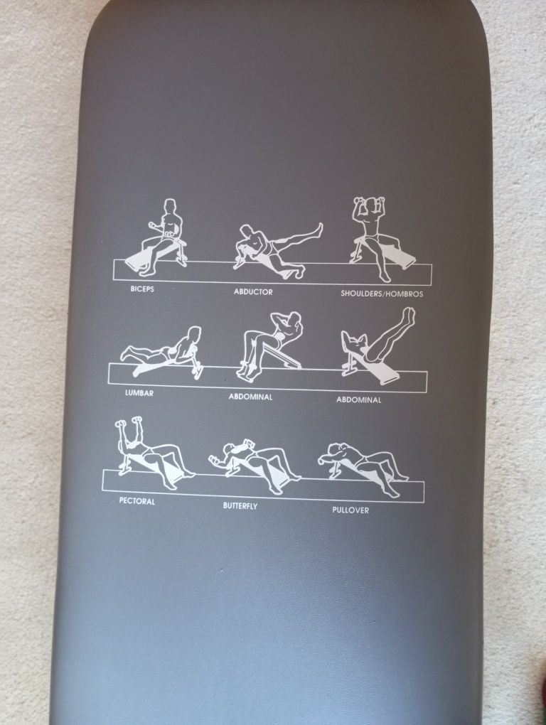 Banco Ginásio com Ilustrações de exercícios