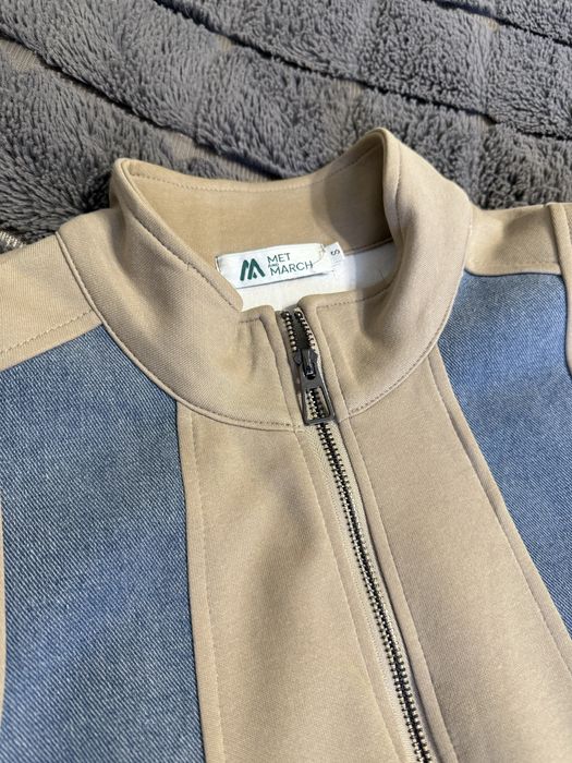 Продам костюм беж з денімовими вставками