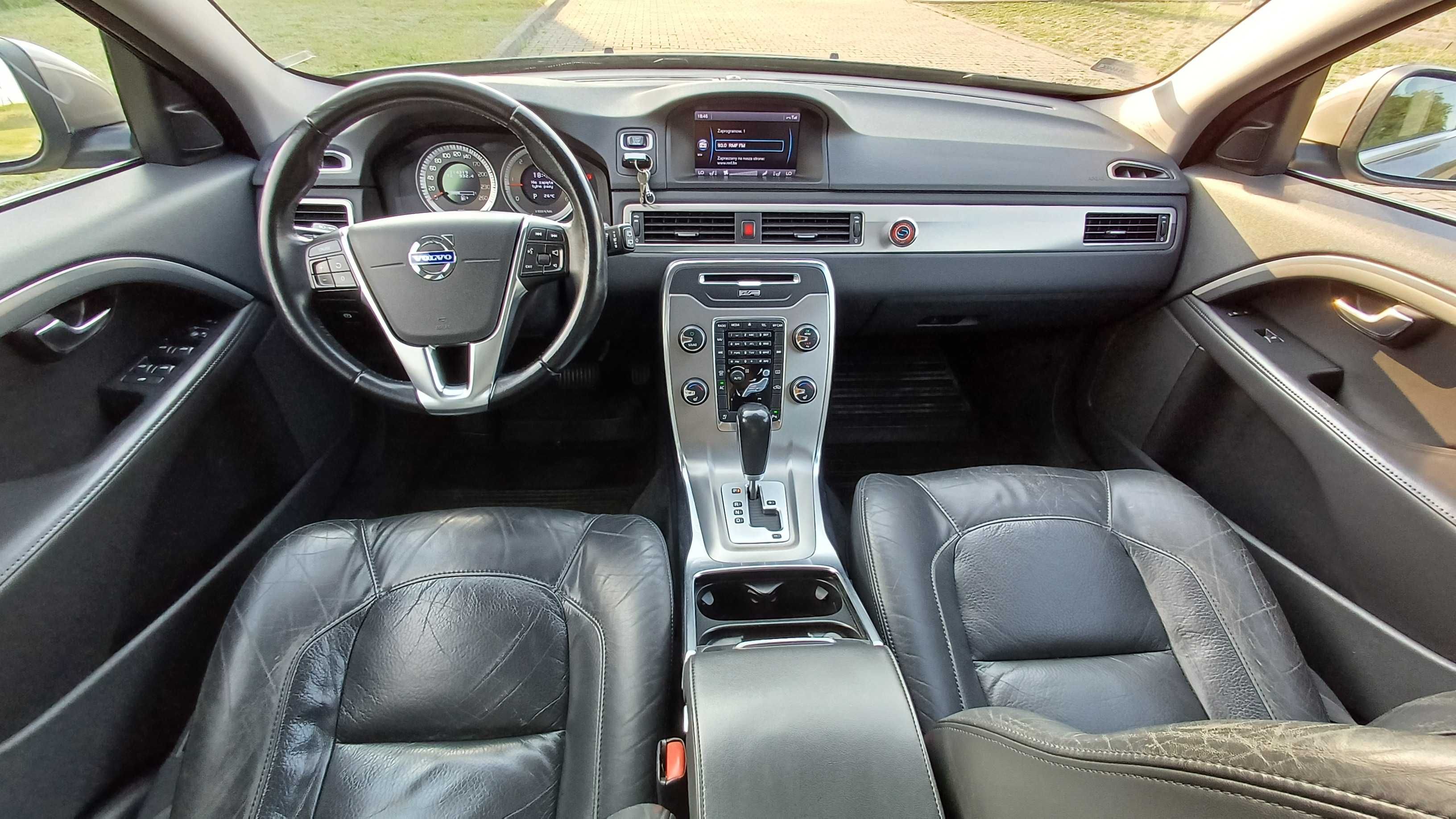 Volvo V70 III 2.4 D5 215KM AWD Summum Automat