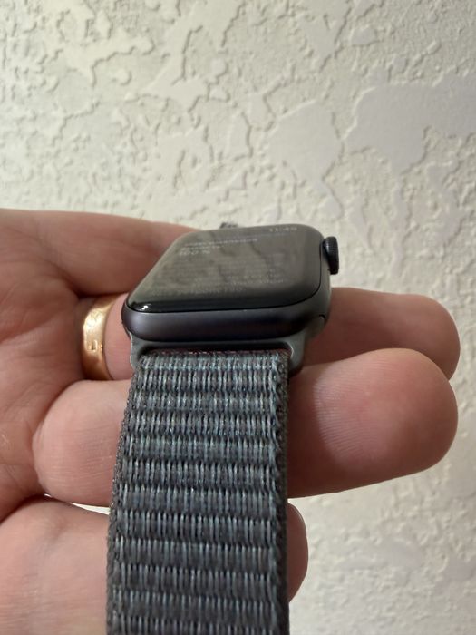 Apple Watch SE 40mm Space Gray