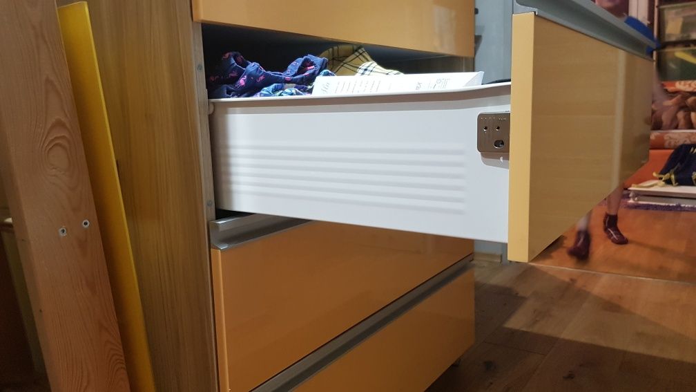 Meble dla dziecka cichy domyk 4 części orygina