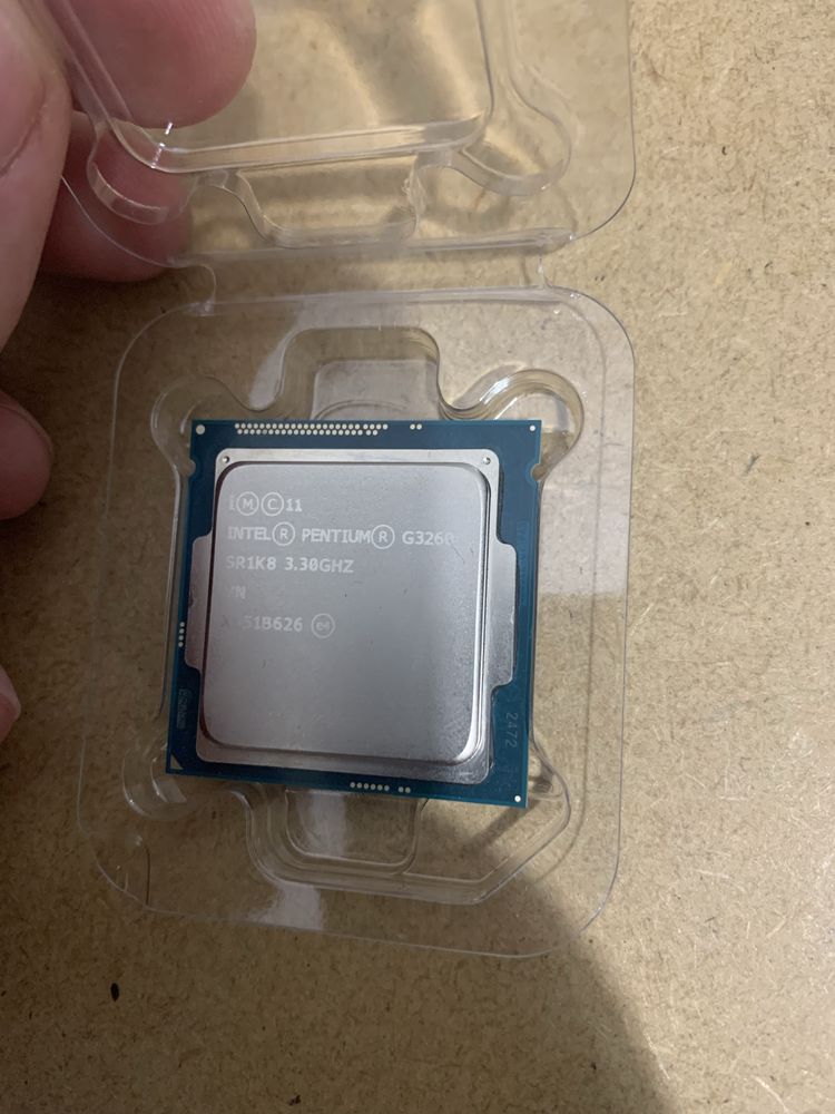 Intel Pentium G3260 з боксовим кулером