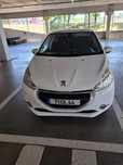 Peugeot 208 1.2 a gasolina