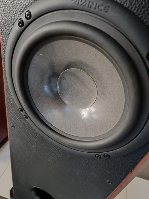 Kolumny głośnikowe AVANCE beta-780