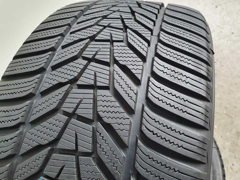 2x Hankook Winter I'cept Evo 3  245/45r19  8mm Jak nowe 2023r