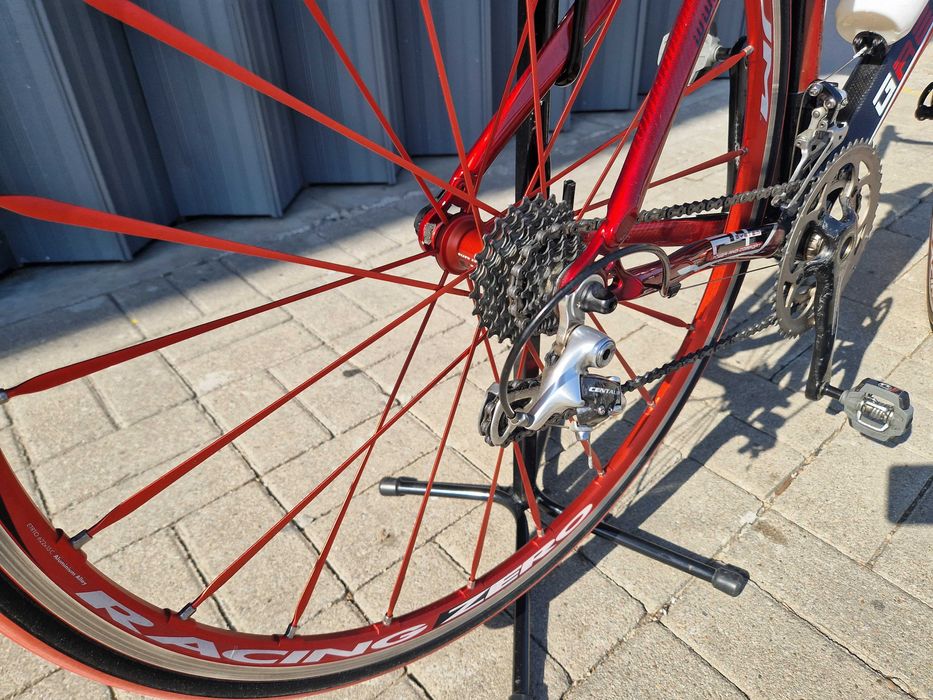 Bicicleta estrada em carbono