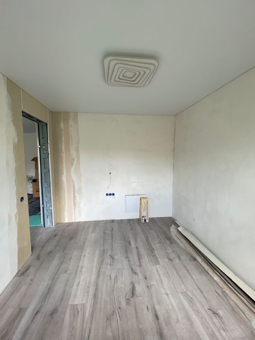 Продам 4к квартиру Бульвар Краматорський .